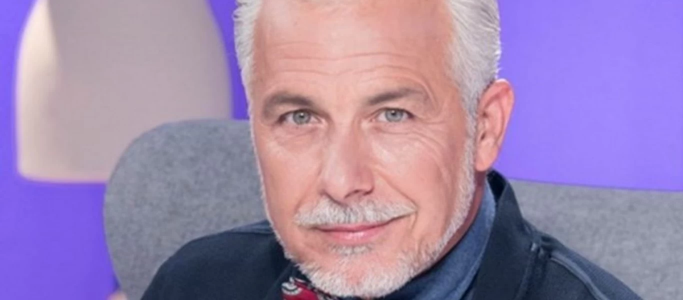 Χάρης Χριστόπουλος:Φωτογράφησε παρέα με... φίδια τον Νίκο Μουτσινά - Σε κατάσταση σοκ ο παρουσιαστής (βίντεο)